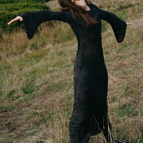 Realisation Par Gia Midnight Rose - Picture 4 of 4